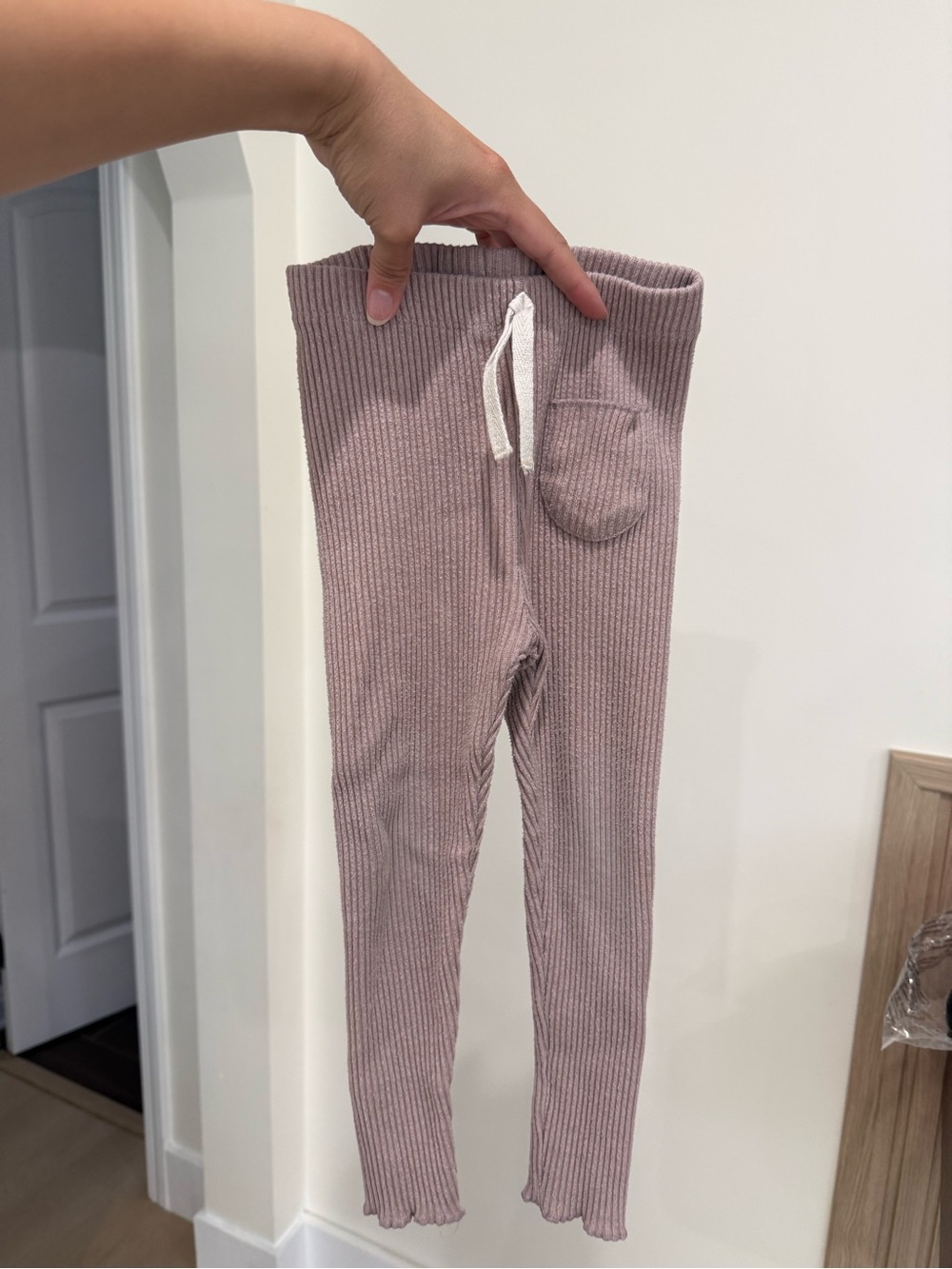 Zara Ribbed Knit Leggings in Dusty Pink 3-4 - Picture 2 of 2
